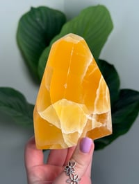 Image 2 of ORANGE CALCITE TOWER -UTAH- B