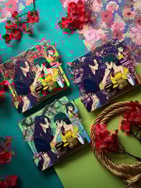 Image 2 of AD Indirect Kiss - Love Moments