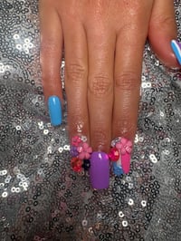 Image 8 of Short square Dream flower gel press on nails