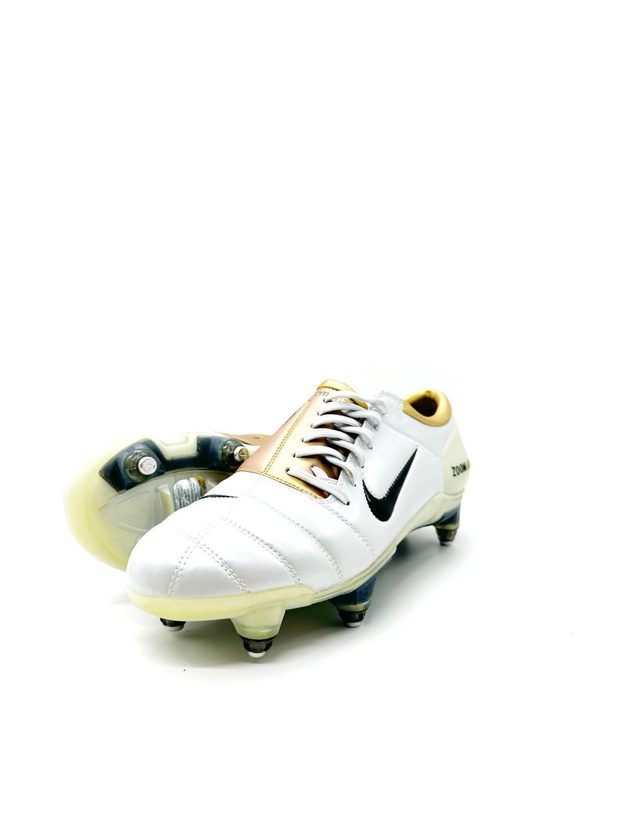 Image of Nike Total 90 III SG Gold