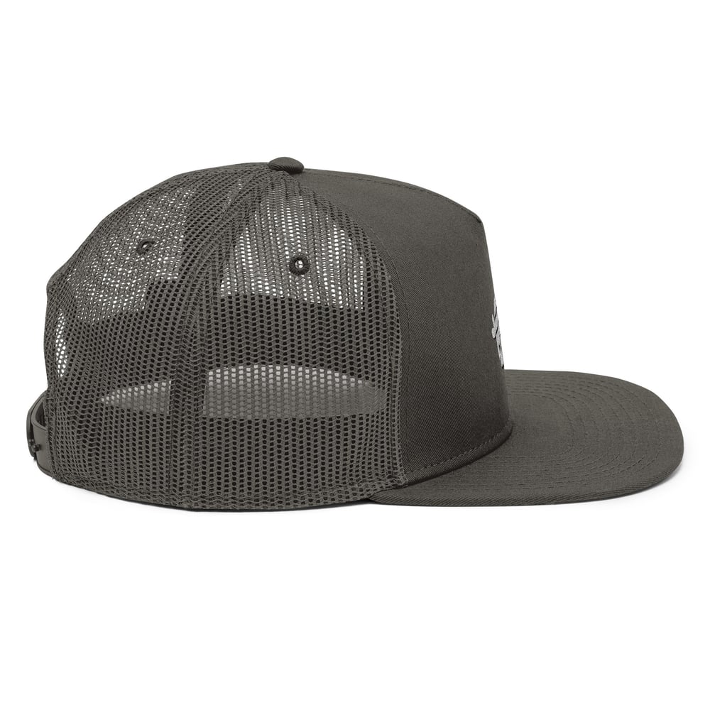 DDA Mutiny Club Mesh Back Snapback