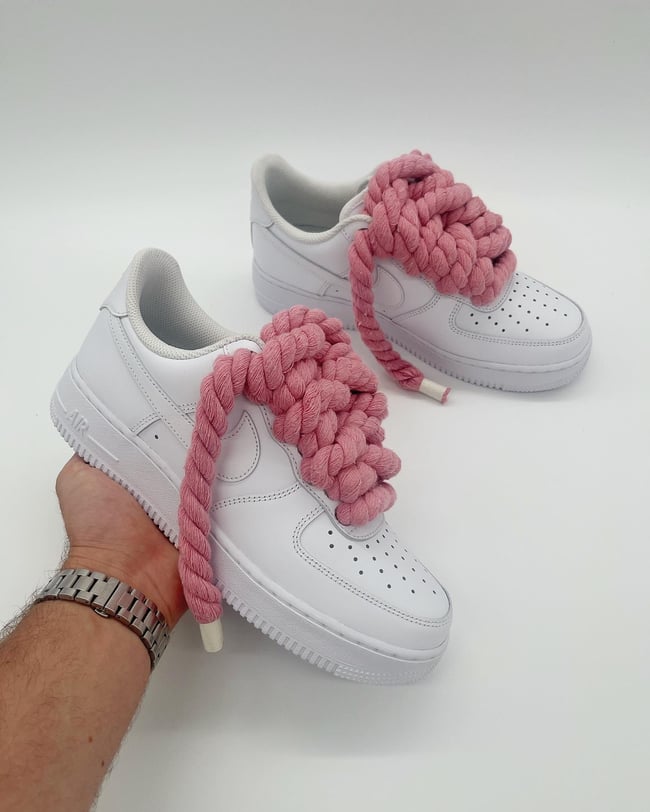 ‘BUBBLE GUM’ AF1’s
