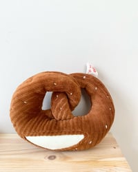 Image 3 of HOCHET bretzel