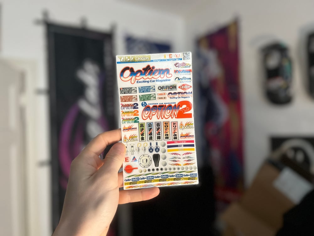 OPTION Car Magazine - white | UNINTERESTED