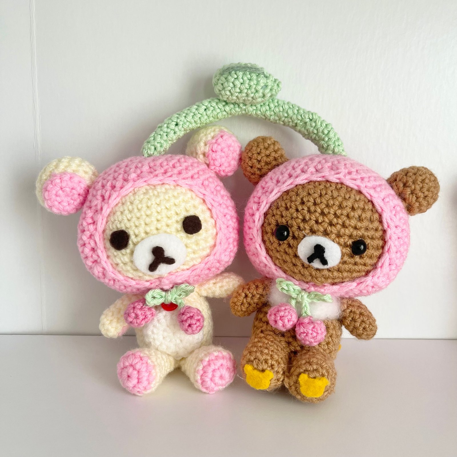 Korilakkuma & offers Chairokoguma cherry plushie set