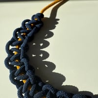 Image 2 of Collar Ela