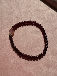 Image 4 of Garnet bracelet 极细石榴石手链