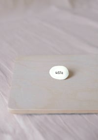 Image 2 of Spilla Uffa