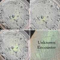Unknown Encounter - Muted Gray Violet Eyeshadow 