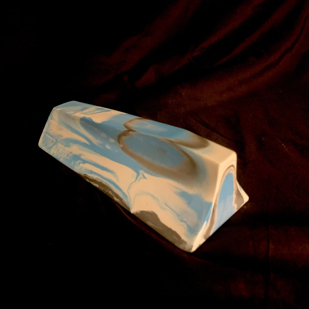Image of Wired Ramps Slope'd Barrier (Dark Grey, Blue and White)