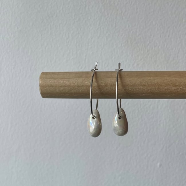 Porcelain pearl hoops