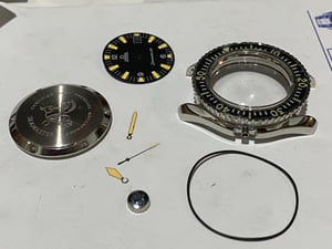Image of OMEGA SEAMASTER 300 SPORTS GENTS WATCH KIT.166.024.DATE,BARGAIN PRICE
