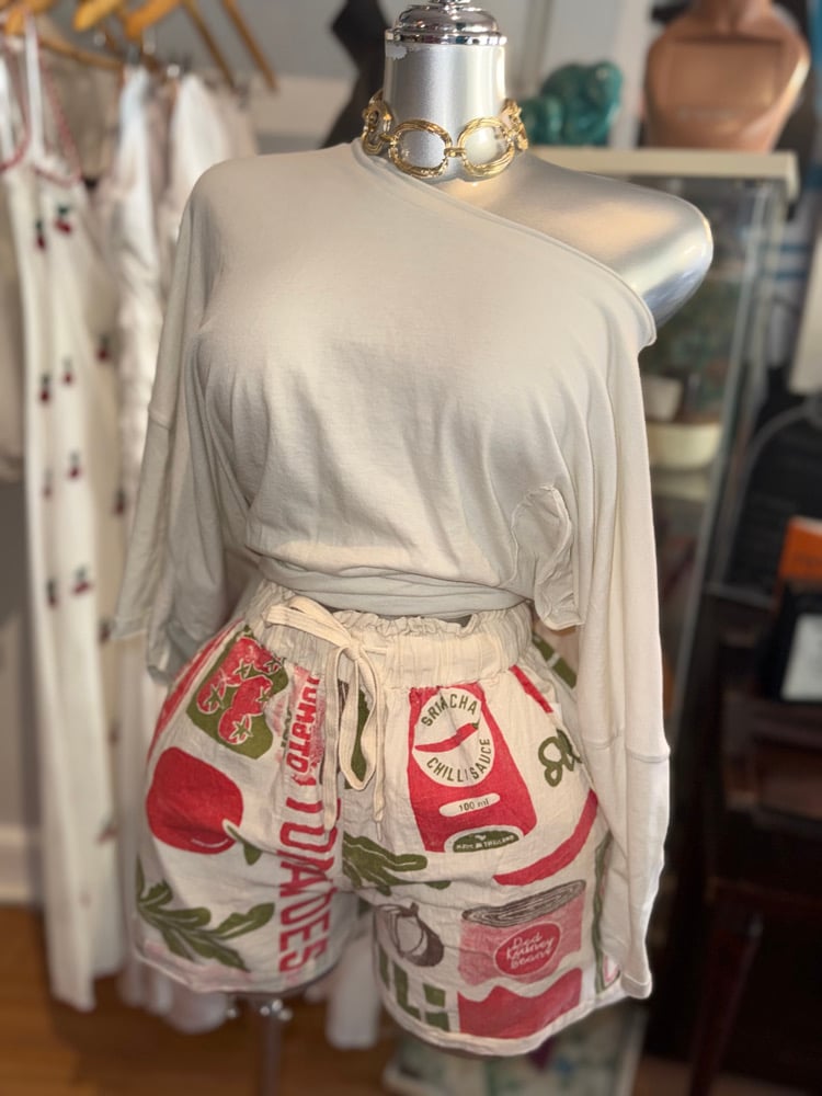 Image of EFFORTLESS SHORTS