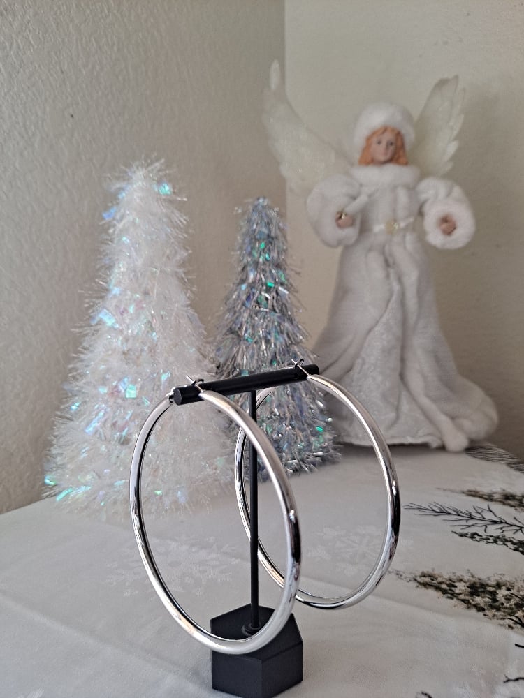 Image of Califas  Hoops 