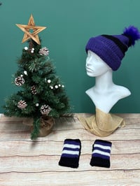 Image 2 of 4 in 1 Hat & Handwarmer Set Size M (Adult size M) Purple, White & Black