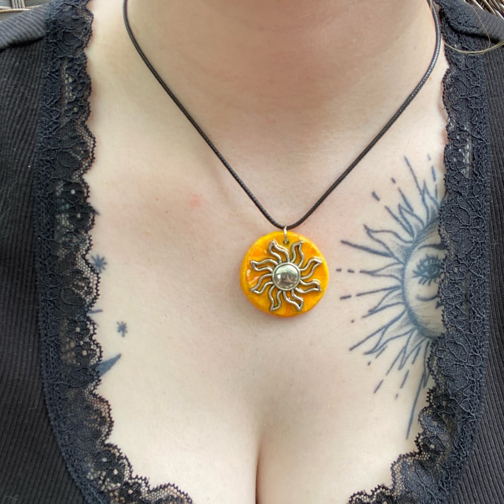 Image of sun necklace 