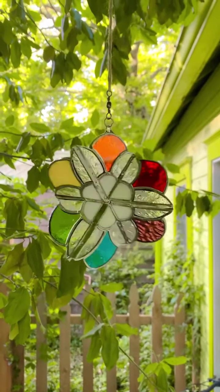 Image of Rainbow Spinner