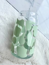 Image 3 of Cow Print Glass Cans