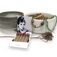 Image 4 of Audrey HepBurn Breakfast at Tiffany's 