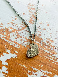 Image 2 of paisley heart necklace with sapphire 