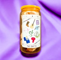 Image 5 of The Swiftie Tarot Card 16 OZ Glass Cup