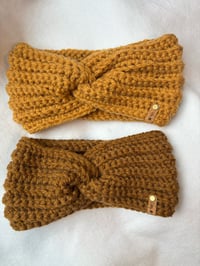 Image 3 of chunky earwarmer 