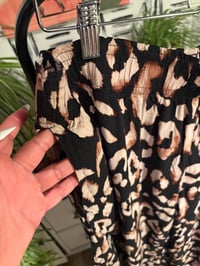 Image 3 of H & M printed. Crop