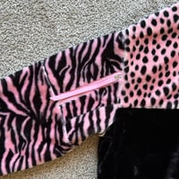 Image 5 of UGG MARLENE SHERPA JACKET ANIMALIA WOMENS SIZE MEDIUM FULL ZIP PINK BLACK NEW