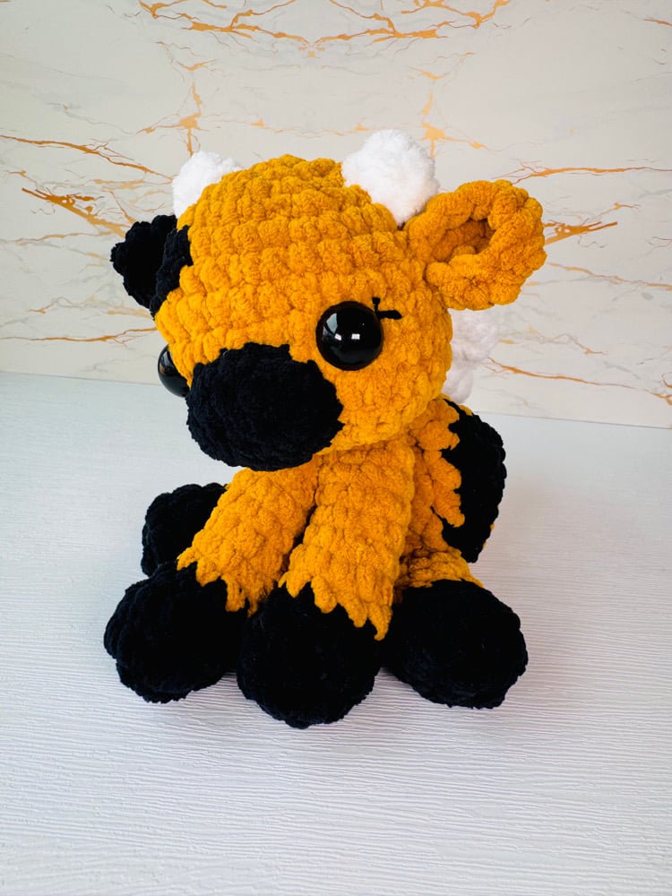 Image of Bee cuddle fairy cow