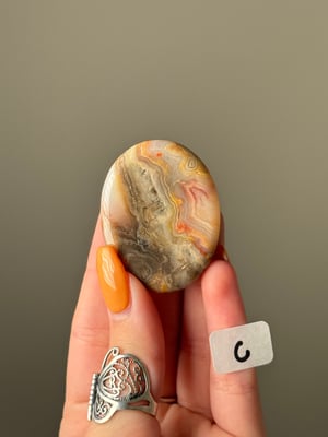 CRAZY LACE AGATE WORRY STONES