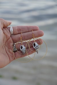 Image 4 of WHERE LOVERS MEET- hoop earrings