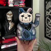 Pearlescent 18cm lucky cat