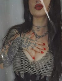 Image 3 of Sub Choker