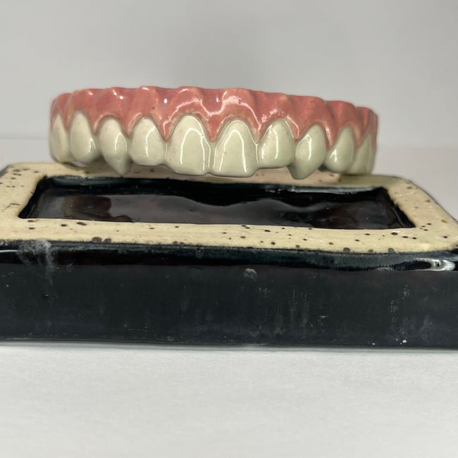 Teeth Bracelet H - 6.65 in Inner Circumference