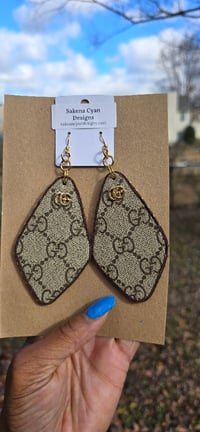 Image 5 of Classic Gorg Girl Earrings n 3 Stack