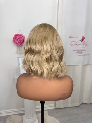 Image of Beige bob (ready to ship)