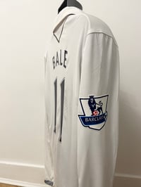 Image 7 of Tottenham Hotspur “BALE 11” 2012/13 Long Sleeve Home Shirt + patches (L)