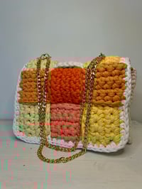 The medium sunset Woven bag 