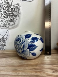 Rose bud vase