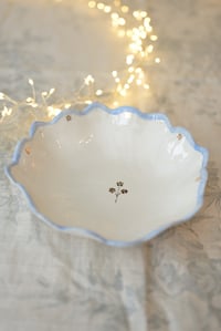 Image 2 of Wavy Edge Bowl