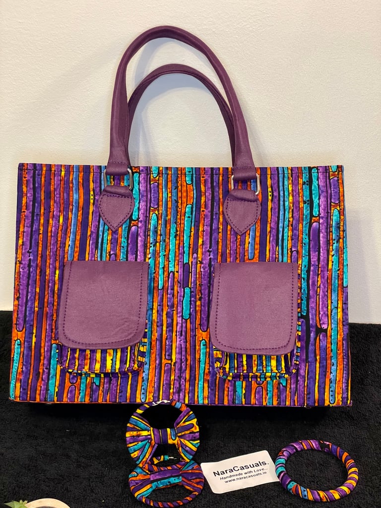 The TaMaRa Tote Bag.. Image 5