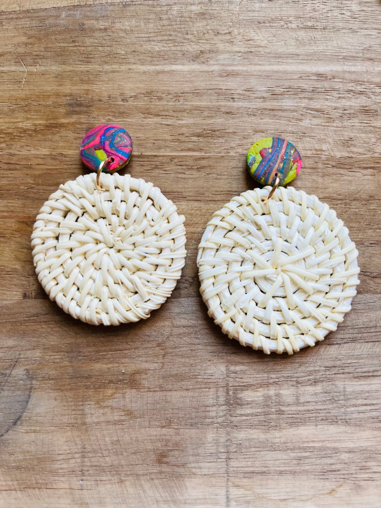 Image of Lime Summer Rattan Circle