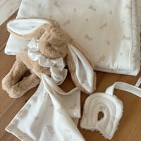 Image 2 of DOUDOU LAPIN MOTIF BRANCHE