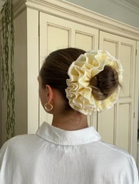 Image 2 of Butter Yellow XL Fruffle