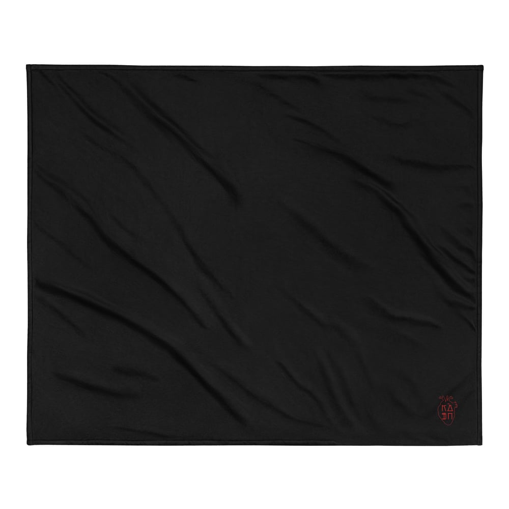 Image of KASHONLY HEART PREMIUM SHERPA BLANKET