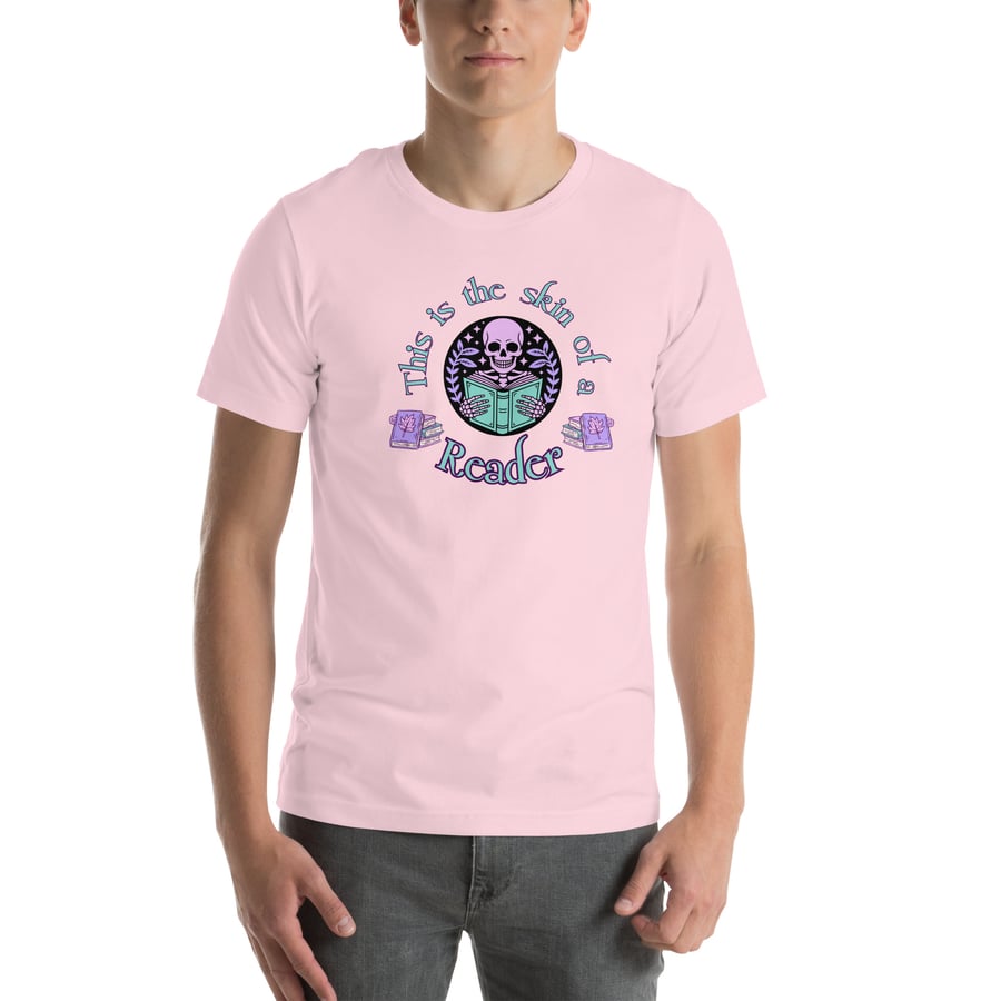 Image of skin of a reader Unisex t-shirt