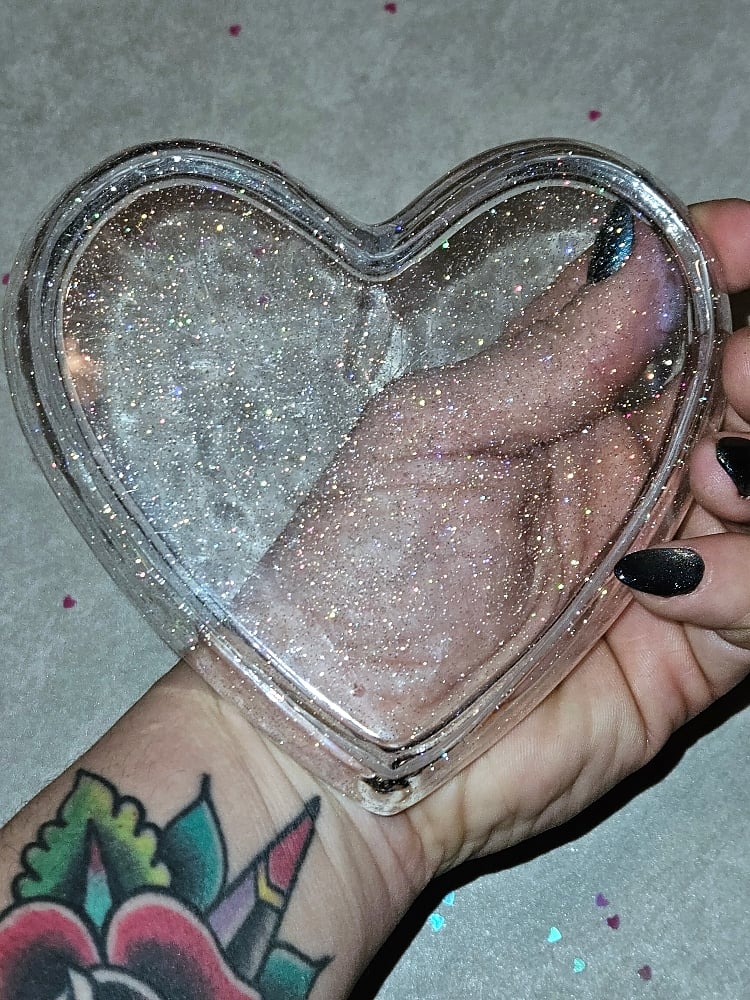 Image of 90's Inspired Clear Sparkle Heart Trinket Tray