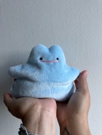 Image 2 of Shiny Ditto