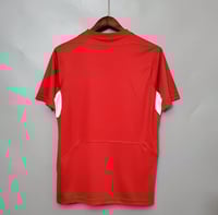Image 2 of Liverpool 2004/05 Home