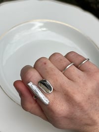 Image 4 of Biwa Perle und Jaspis Ring